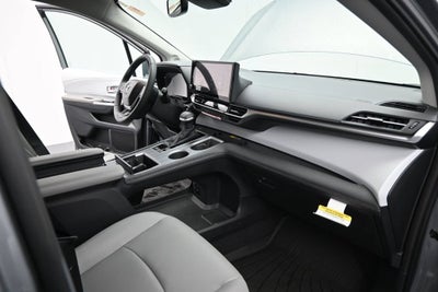 2026 Toyota Sienna XLE 7 Passenger