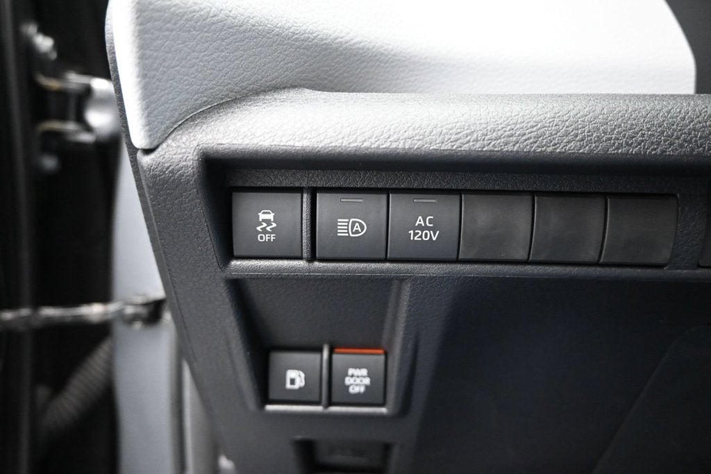 2026 Toyota Sienna XLE 7 Passenger