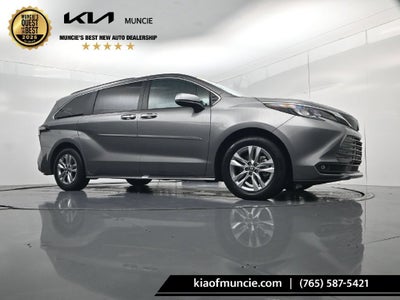 2026 Toyota Sienna XLE 7 Passenger