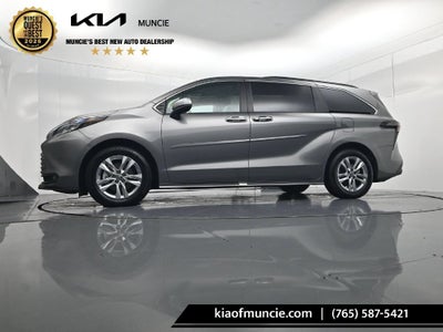 2026 Toyota Sienna XLE 7 Passenger