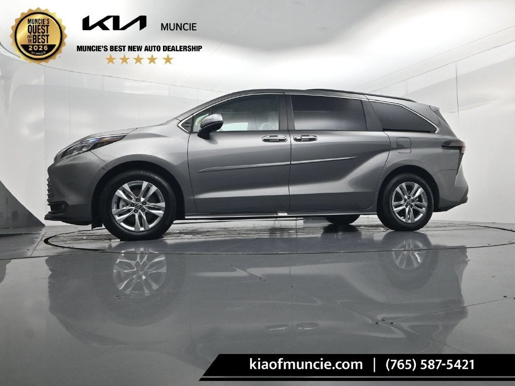 2026 Toyota Sienna XLE 7 Passenger
