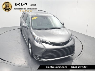 2026 Toyota Sienna XLE 7 Passenger
