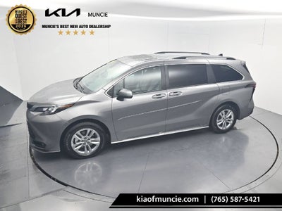 2026 Toyota Sienna XLE 7 Passenger