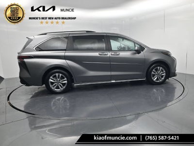 2026 Toyota Sienna XLE 7 Passenger