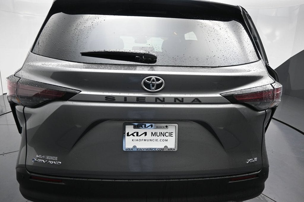 2026 Toyota Sienna XLE 7 Passenger