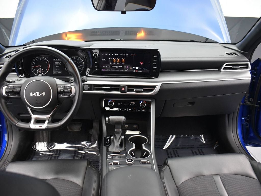 2022 Kia K5 GT-Line