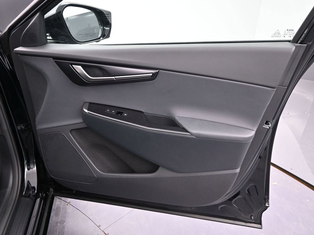 2025 Kia EV6 Wind