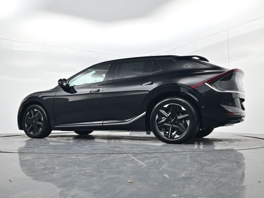 2025 Kia EV6 Wind