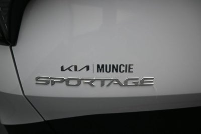 2027 Kia Sportage LX