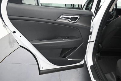 2027 Kia Sportage LX