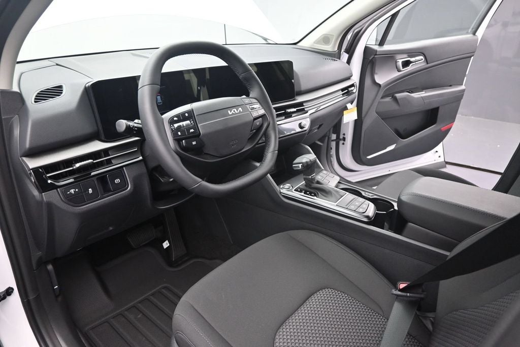 2027 Kia Sportage LX