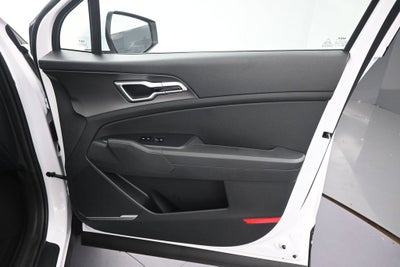 2027 Kia Sportage LX