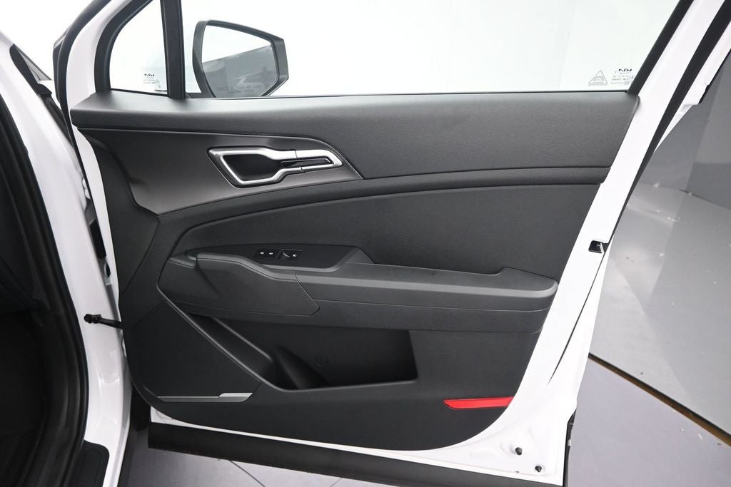 2027 Kia Sportage LX