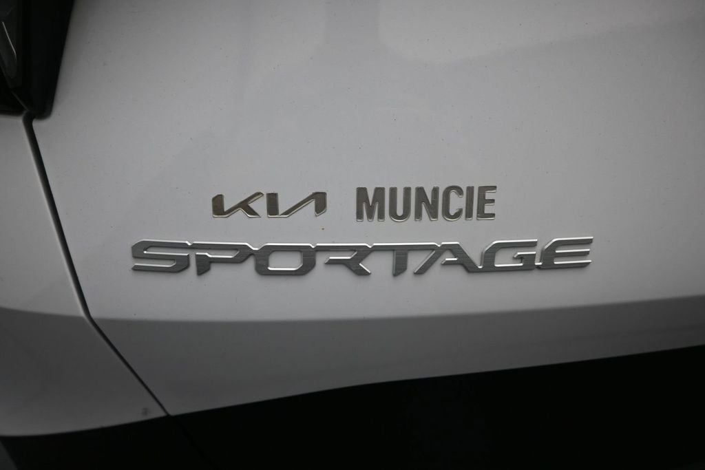 2026 Kia Sportage EX