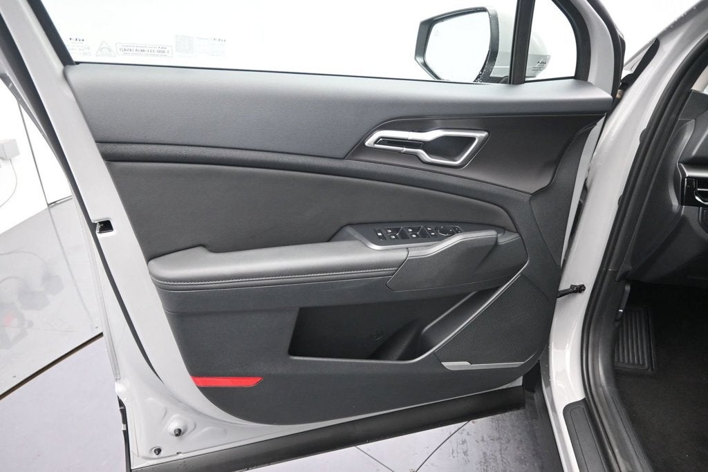 2027 Kia Sportage EX