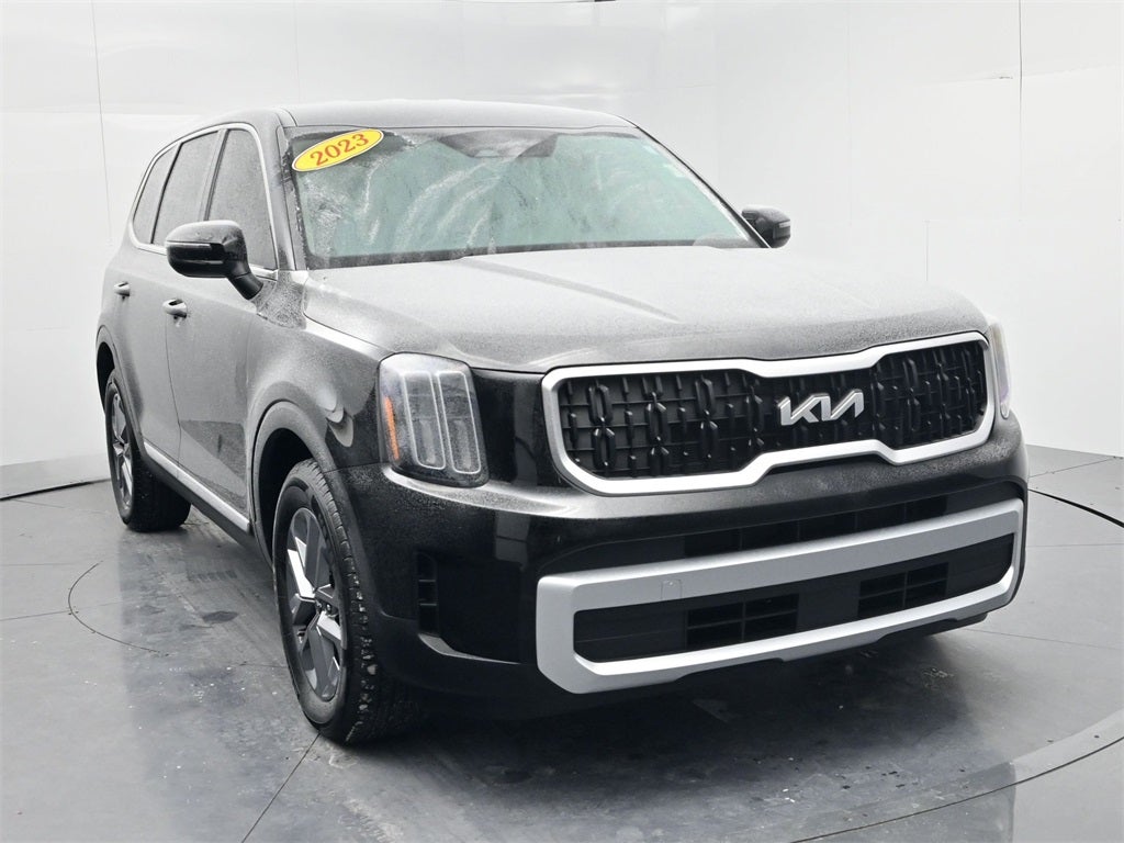 2023 Kia Telluride LX