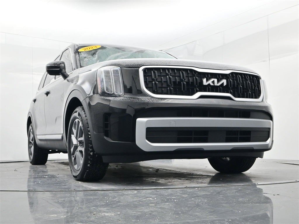 2023 Kia Telluride LX