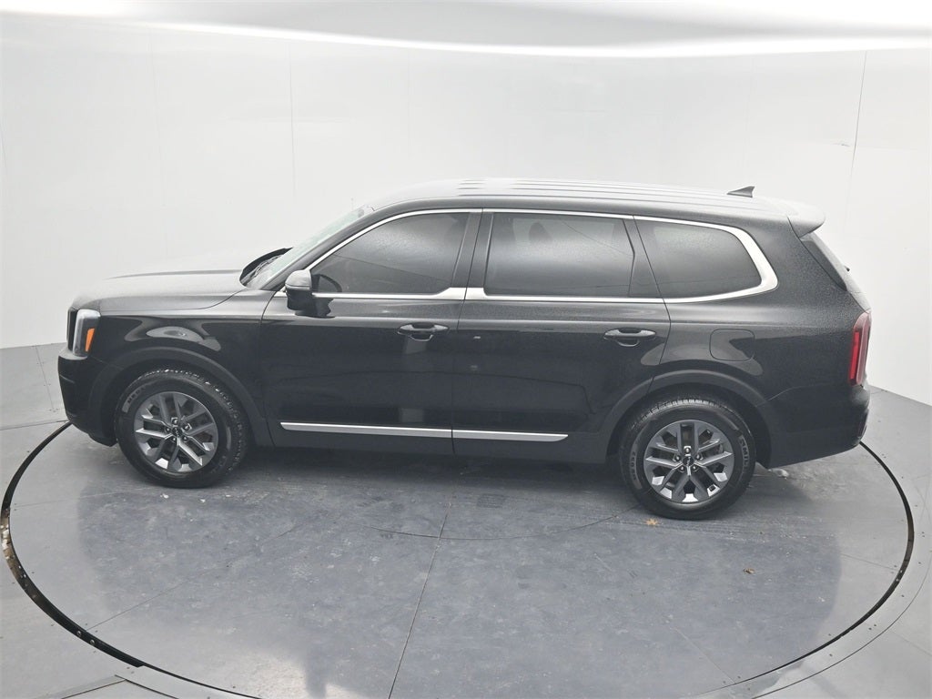 2023 Kia Telluride LX
