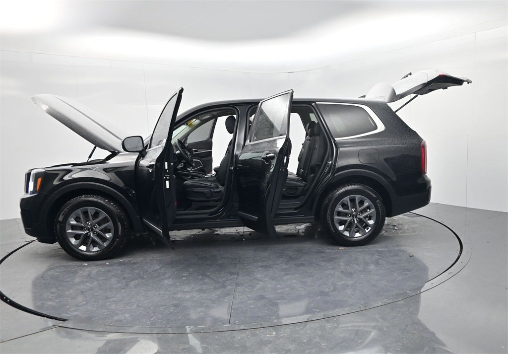 2023 Kia Telluride LX