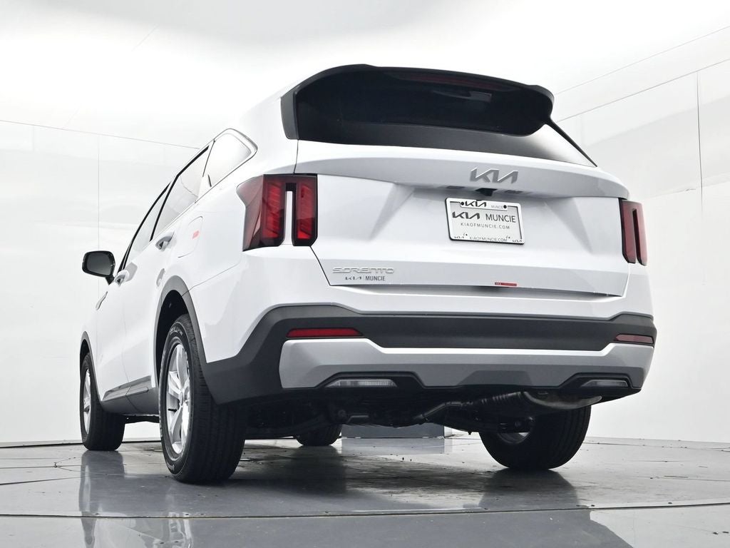 2026 Kia Sorento LX