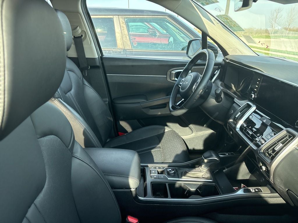 2023 Kia Sorento EX