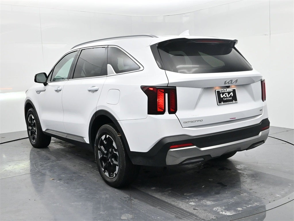 2025 Kia Sorento S
