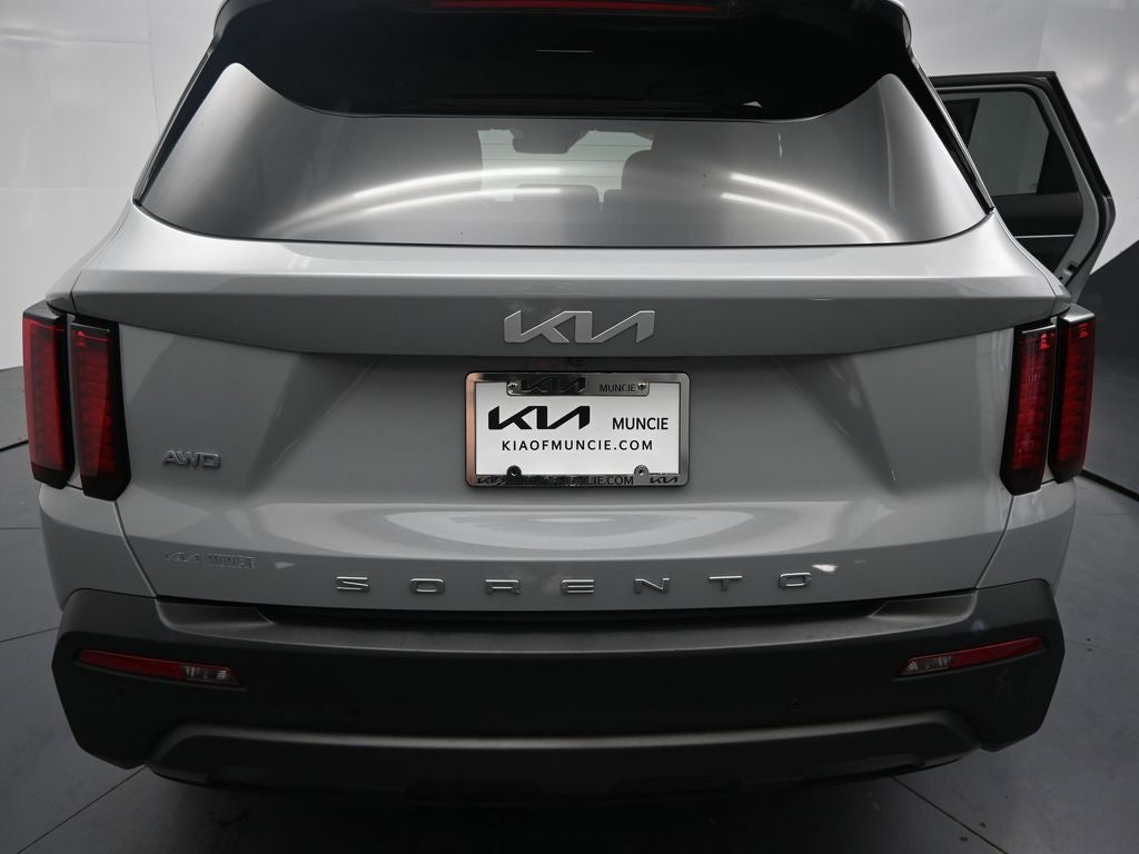 2022 Kia Sorento S
