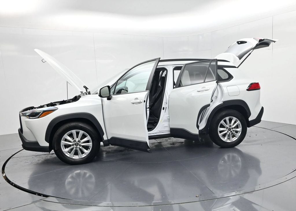 2022 Toyota Corolla Cross LE