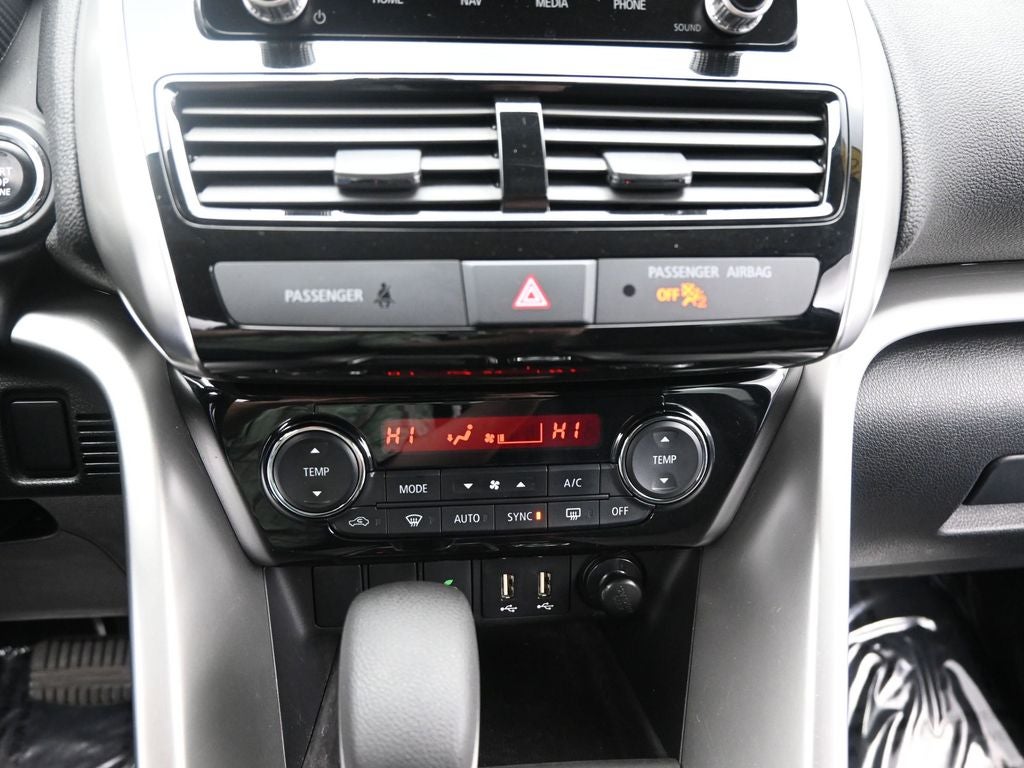 2025 Mitsubishi Eclipse Cross SE