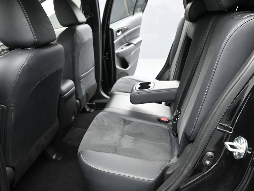 2025 Mitsubishi Eclipse Cross SE