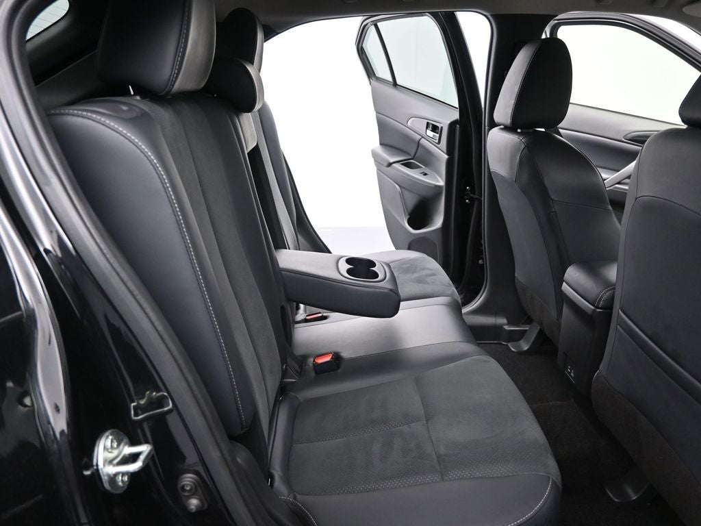 2025 Mitsubishi Eclipse Cross SE