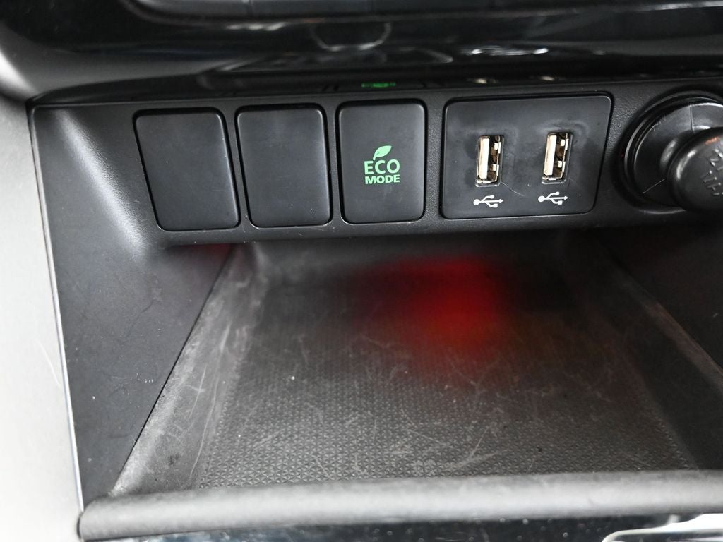 2025 Mitsubishi Eclipse Cross SE