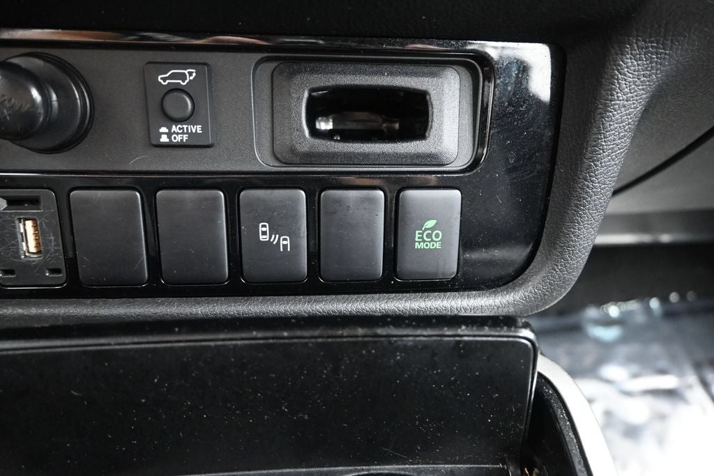 2020 Mitsubishi Outlander SEL