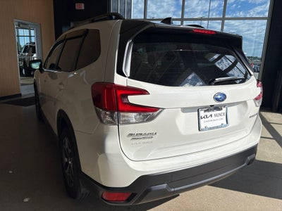 2024 Subaru Forester Premium