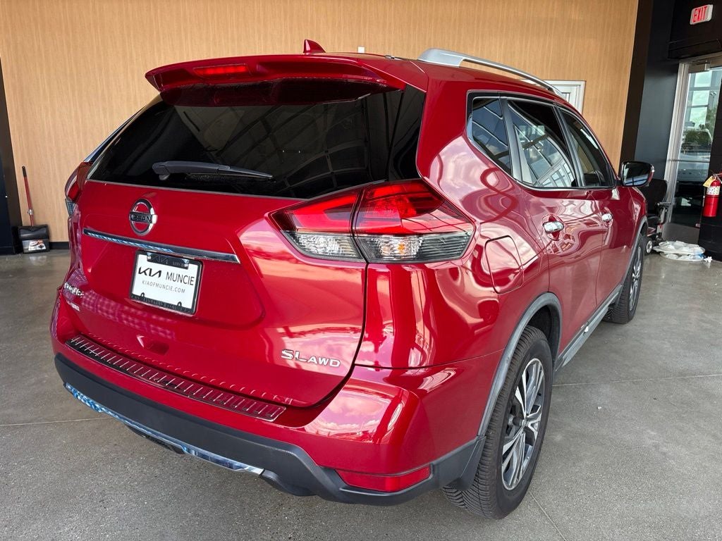 2017 Nissan Rogue SL