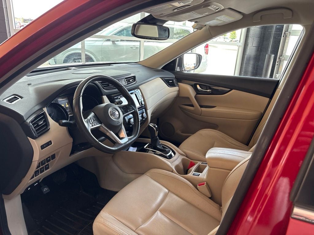 2017 Nissan Rogue SL
