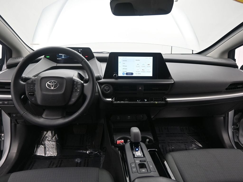 2025 Toyota Prius LE