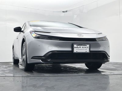 2025 Toyota Prius LE