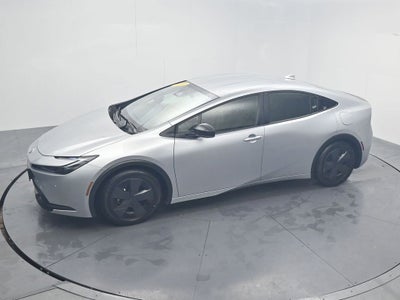 2025 Toyota Prius LE