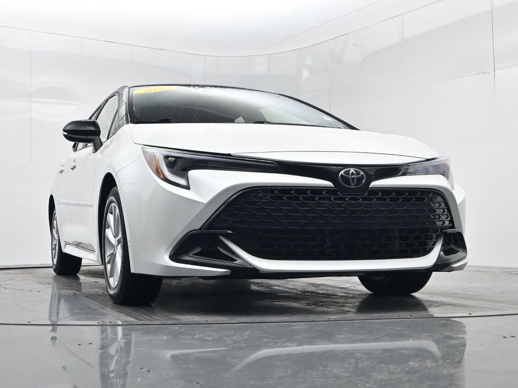 2023 Toyota Corolla Hatchback SE