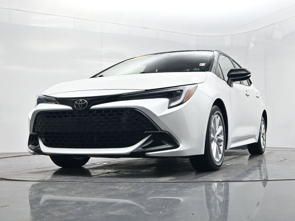 2023 Toyota Corolla Hatchback SE