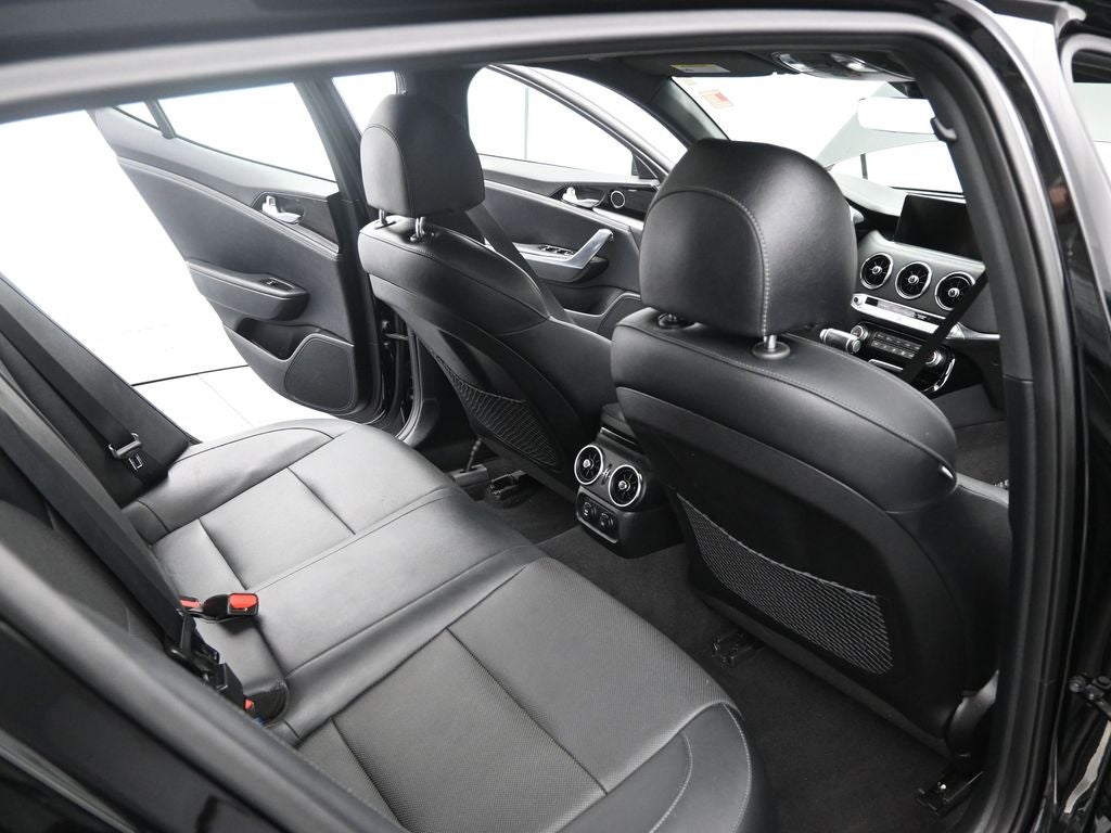 2023 Kia Stinger GT-Line