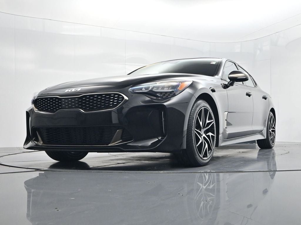 2023 Kia Stinger GT-Line
