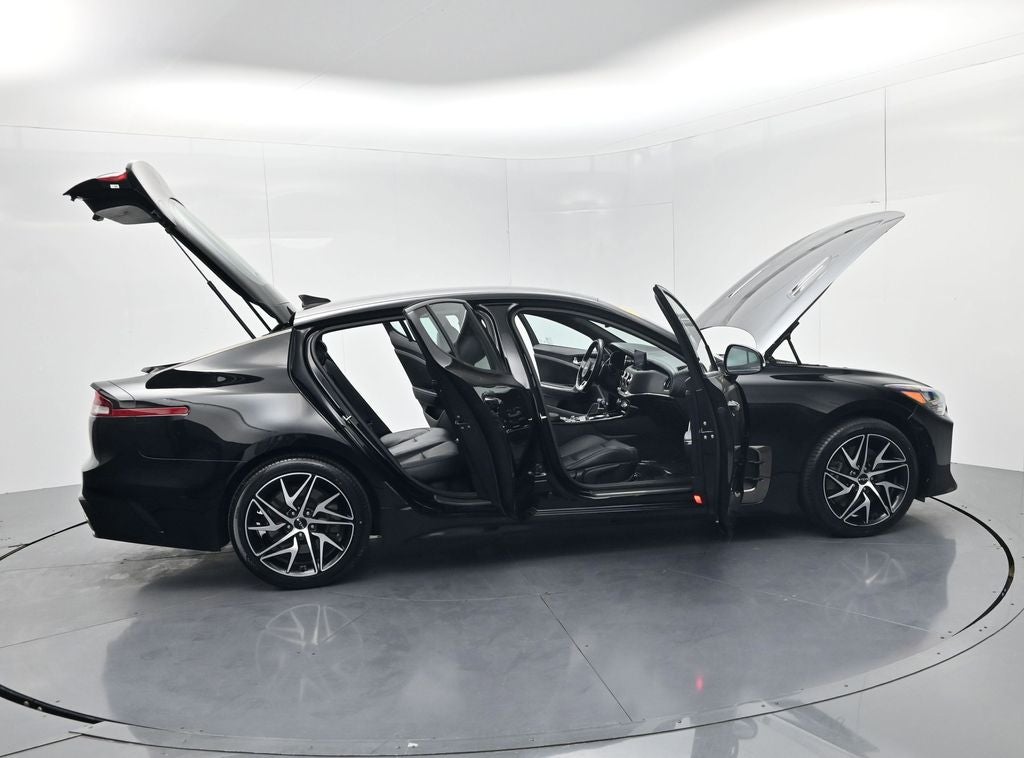 2023 Kia Stinger GT-Line