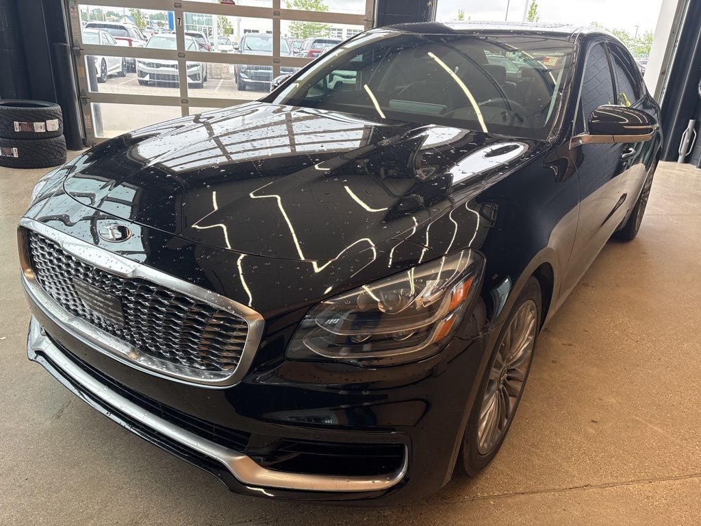 2020 Kia K900 Luxury