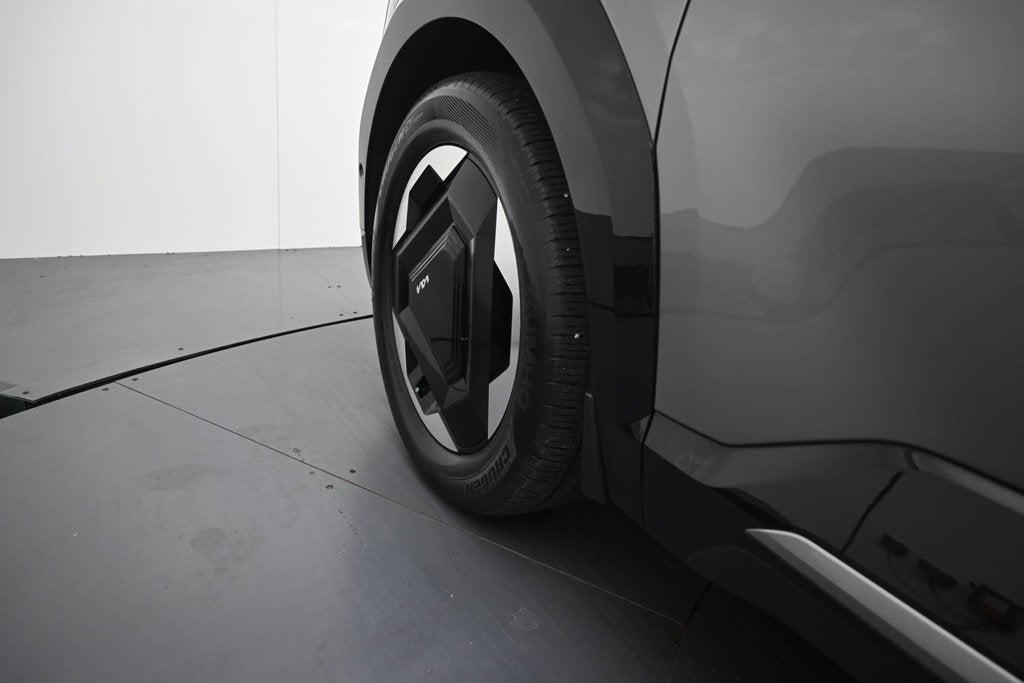 2024 Kia EV9 Land