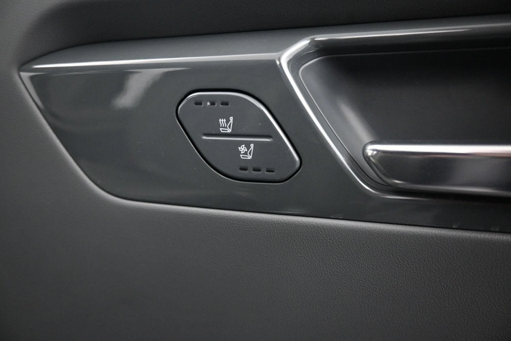 2024 Kia EV9 Land