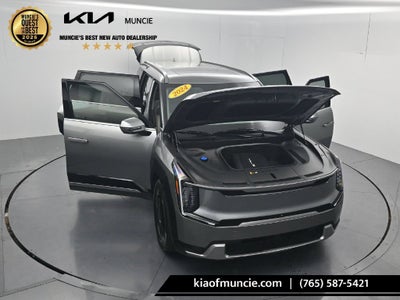 2024 Kia EV9 Land