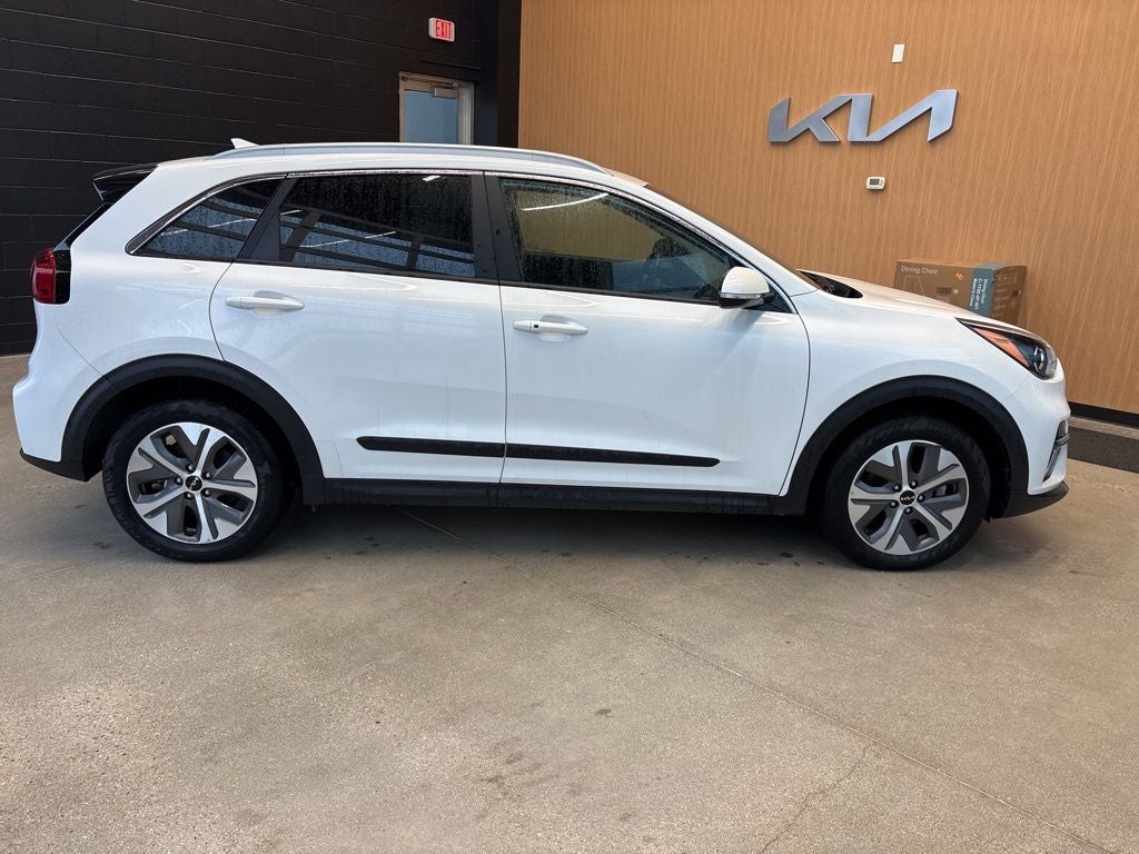 2022 Kia Niro EV EX