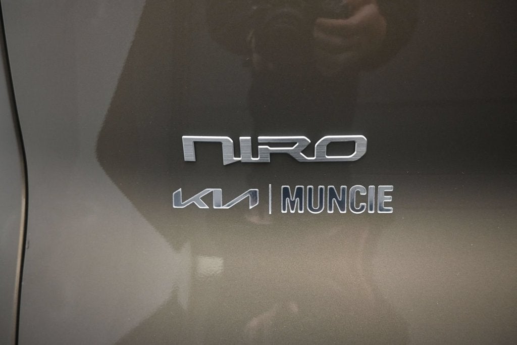 2027 Kia Niro LX